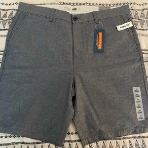 Old Navy Men’s Ultimate Slim Shorts size 40